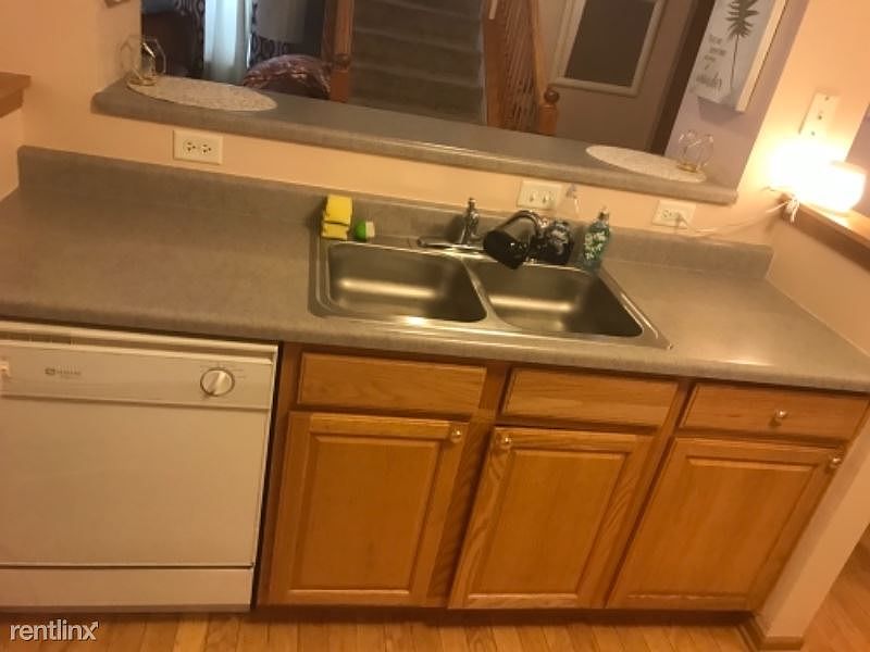 1st image of 2462 Stoughton Cir