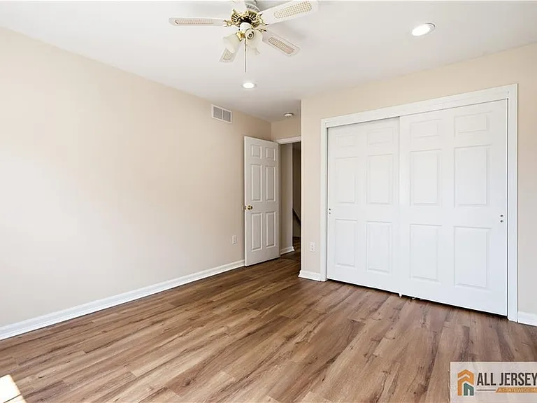 55 Parsler Pl — Photo 16