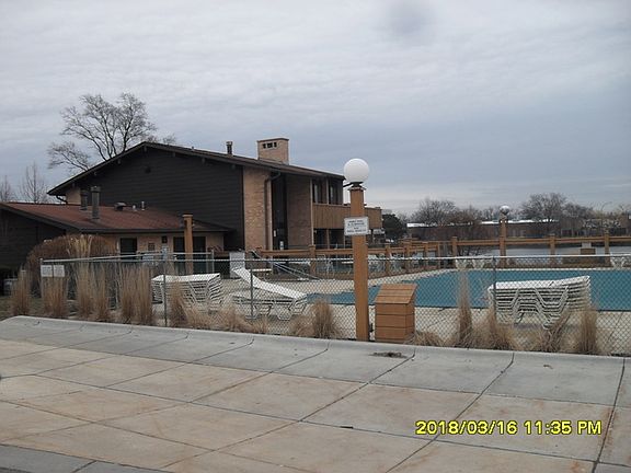 2nd image of 6119 Knoll Wood Ct APT 104