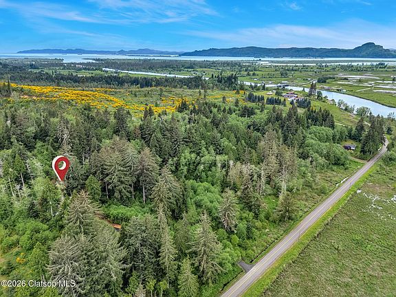 3rd image of Ziakgnat Creek Rd