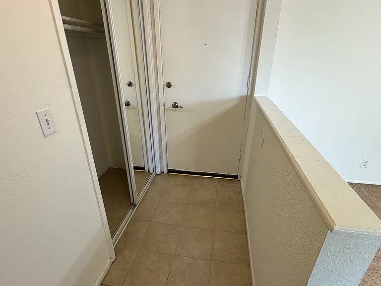 Kula Kai Apartments — Photo 10
