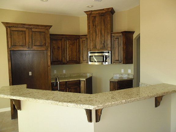 3rd image of 3101 Hondo Ave