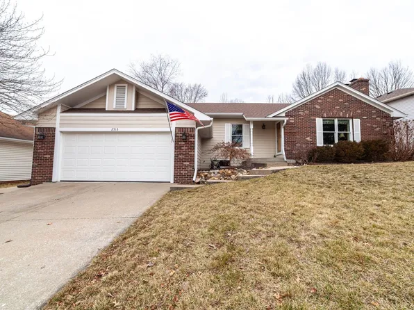 2513 Hillshire Dr, Columbia, MO 65203