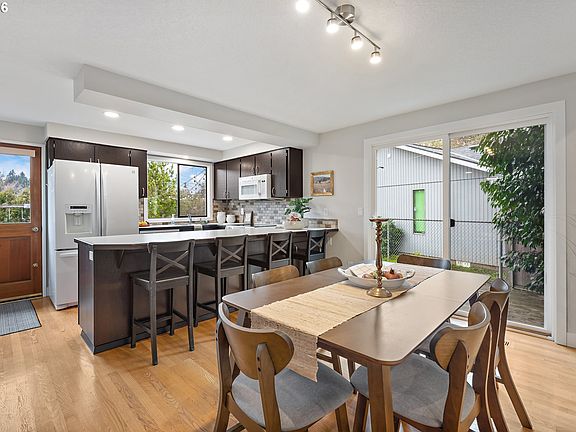 4th image of 9711 SW Arikara Dr