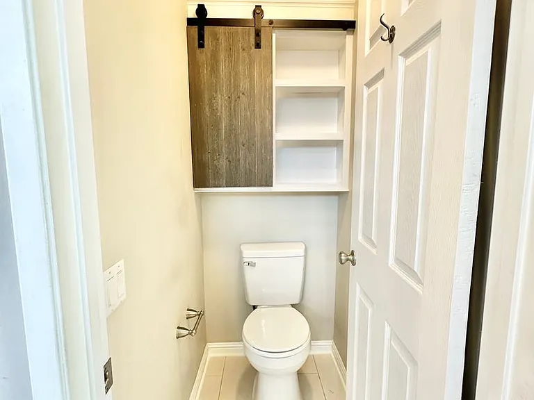 1415 Henshaw Rd — Photo 38
