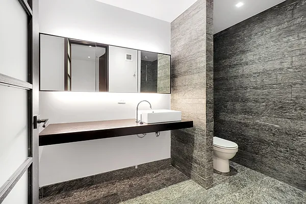 Rented by Oxford Property Group | media 10