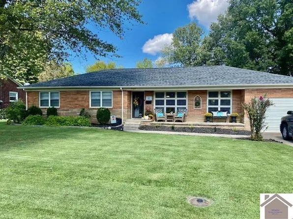 607 Hillcrest Dr, Mayfield, KY 42066