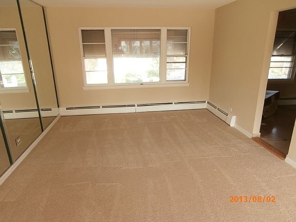 4th image of 1660 N 5th Ave