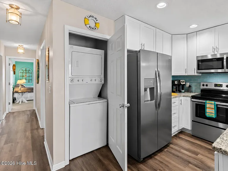 1305 Carolina Beach Ave N #3B — Photo 3