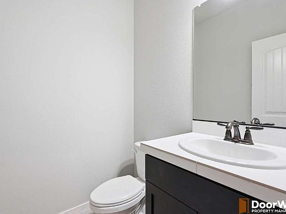 5th image of 2364 Audubon Ave