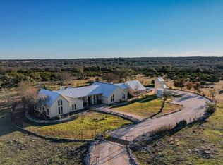 1147 Shin Oak Way, Kerrville, TX 78028