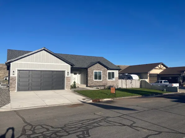 1186 S Vista Ridge Dr, Santaquin, UT 84655