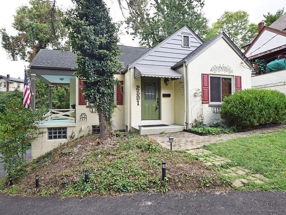 1st image of 2591 Irving Pl