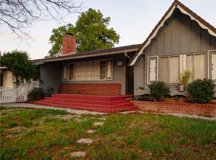 8554 Owensmouth Ave, Canoga Park, CA 91304