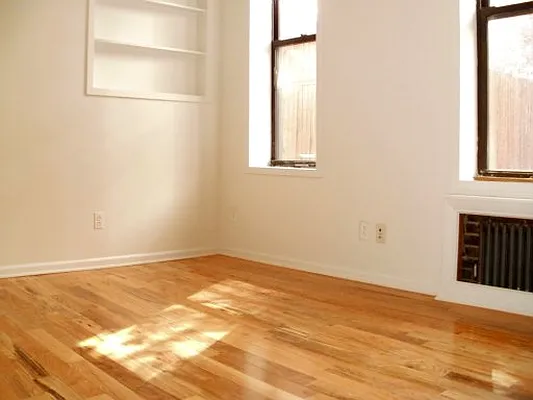 Rented by Prince Real Estate Associates LLC | media 17