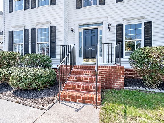2nd image of 3513 Alderwood Way