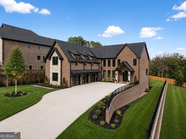 403 Thunder Rd, Buford, GA 30518