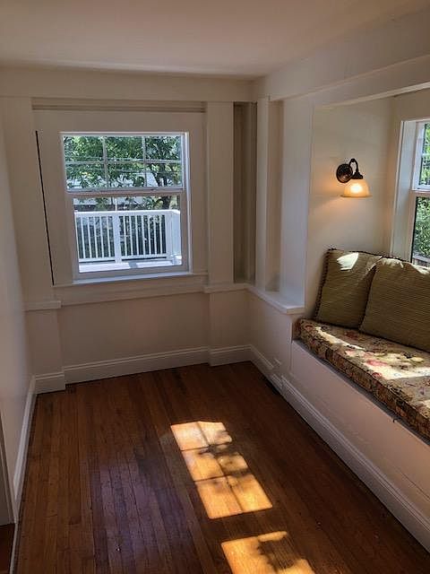 Bonus Room or Office with direct views of San Francisco Theological Seminary.