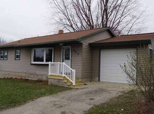 380 Edmaz St, Markesan, WI 53946