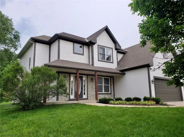 22365 Saint Francis St, Spring Hill, KS 66083