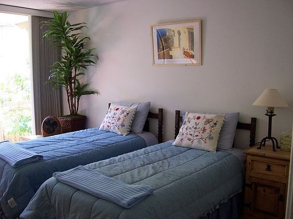 5th image of 190 Del Mar Shores Ter Unit 55