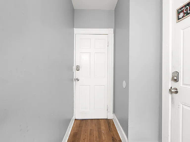 693 Dixwell Ave #2 — Photo 5