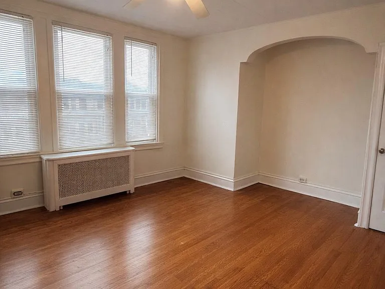 652 Jamestown St — Photo 7