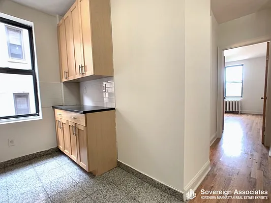 Rented by Sovereign Associates | media 16