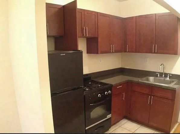 1387 Herkimer St #3F