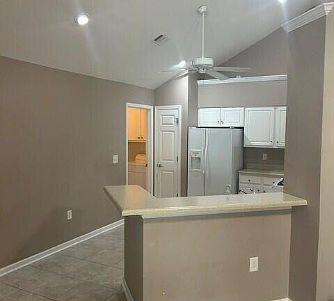 4th image of 504 Cottage Ln