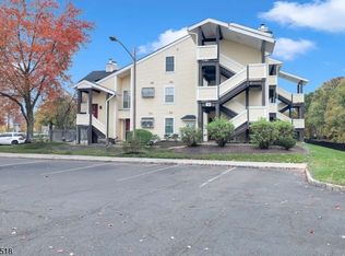 121 Country Clb #3, Union, NJ 07083