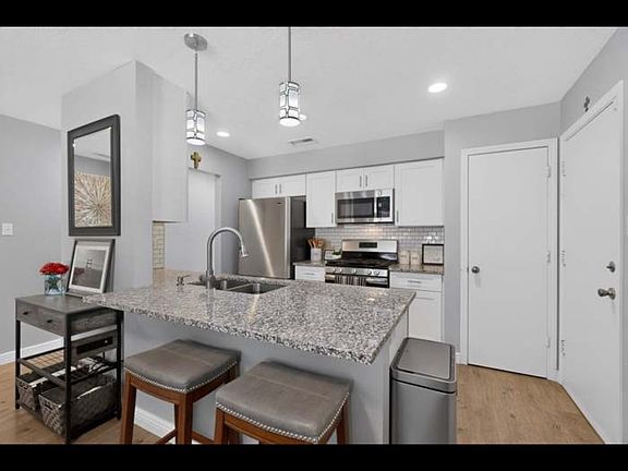 4th image of 5758 Pinon Altos Rd NW