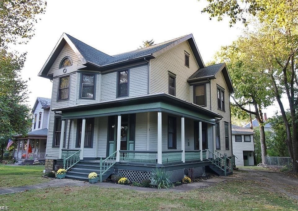 1st image of 743 Convers Ave