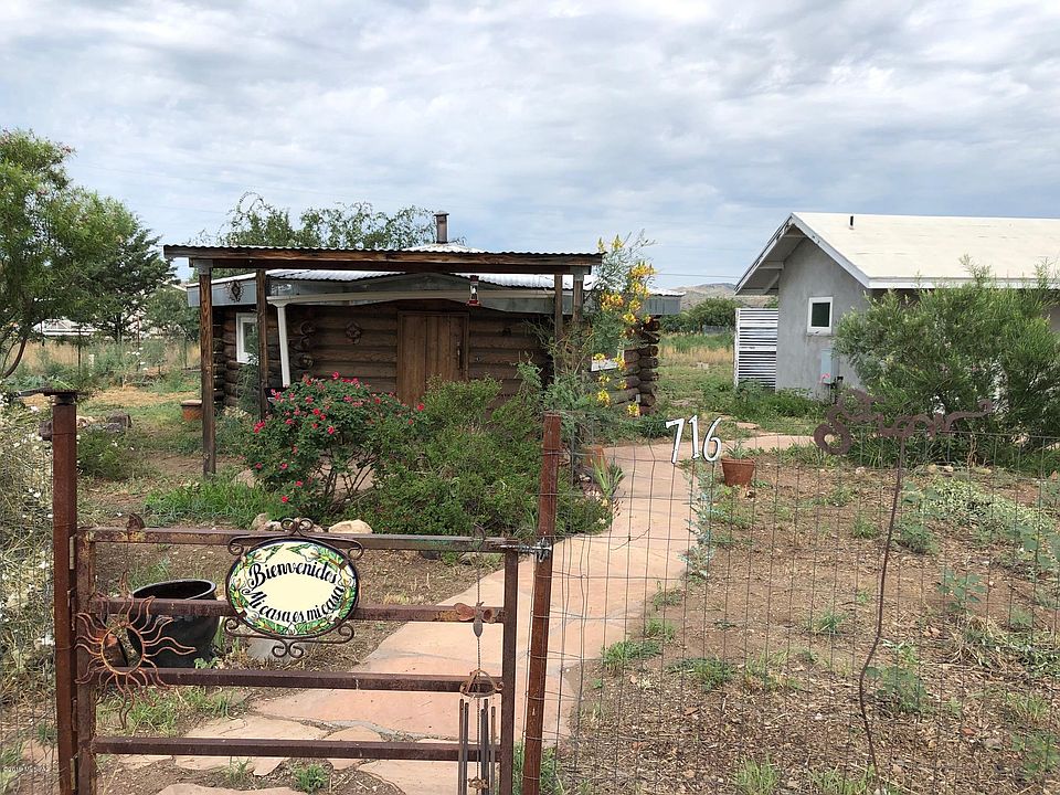 1st image of 716 Red Rock Ave