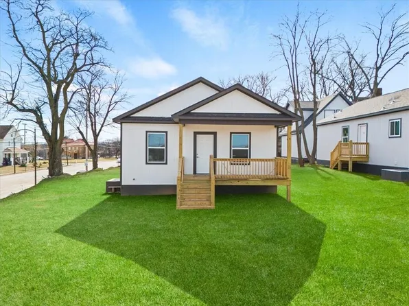 1017 Armstrong Ave, Kansas City, KS 66102