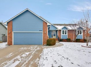 2416 N Callahan Ct, Wichita, KS 67205