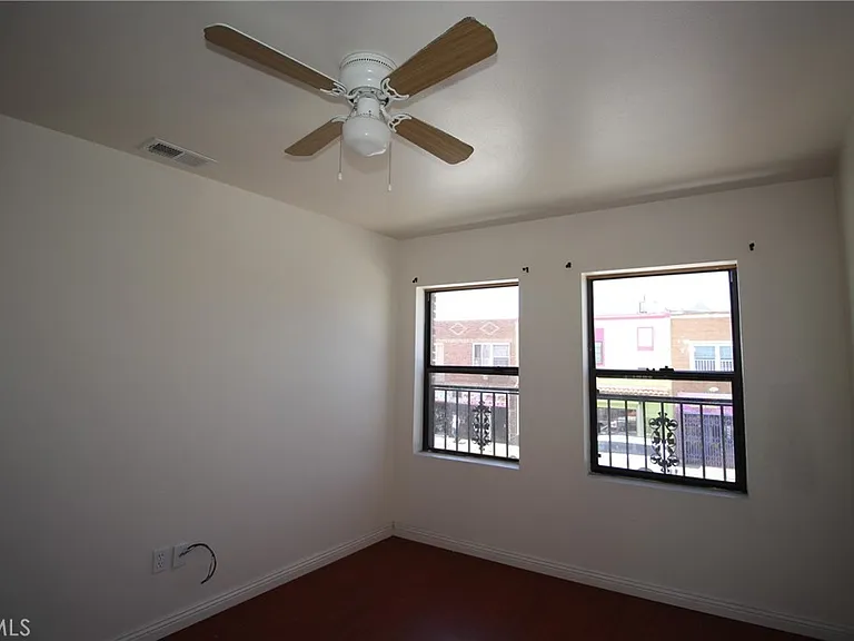 7914 Seville Ave #B — Photo 4