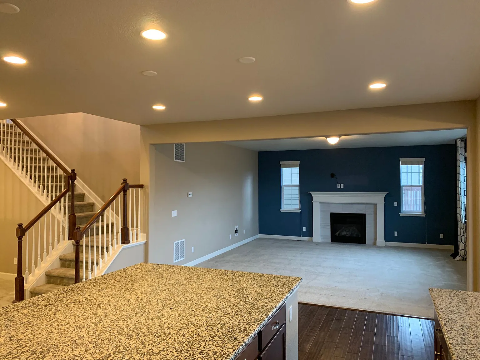 5 bed, 3200 sqft, $3,500 — Photo 4