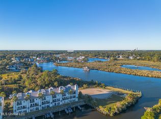 1400 Mill Rd #31, Gulfport, MS 39507