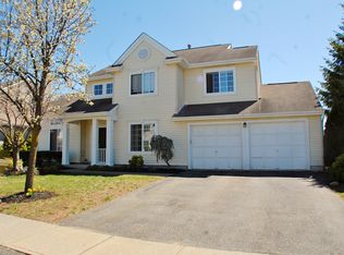 7 Mansfield Way, Oak Ridge, NJ 07438