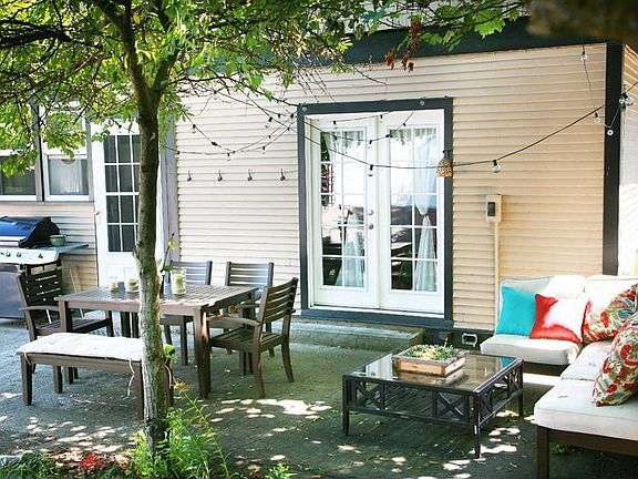 Back patio off of bedroom