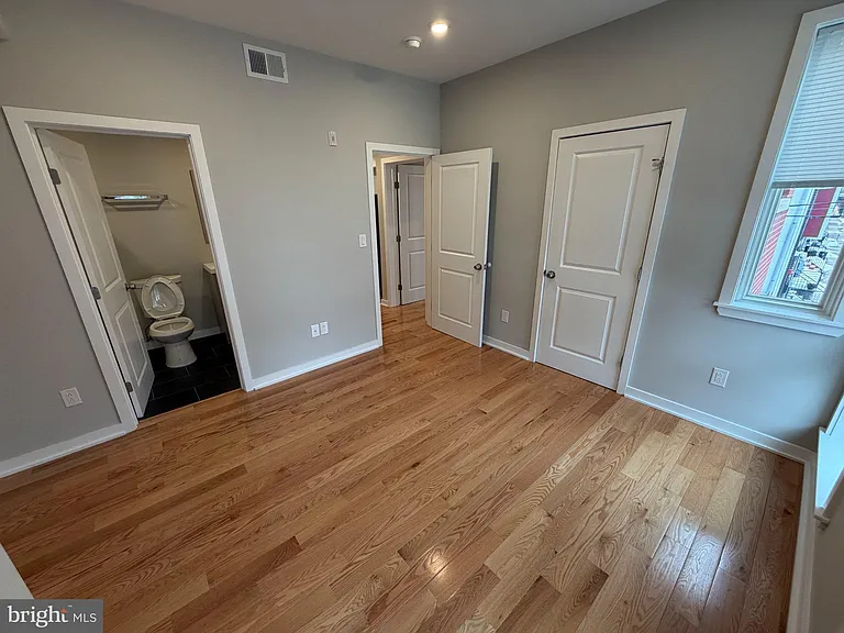 914 W Susquehanna Ave #18-2A — Photo 12