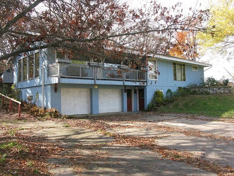 1st image of 3623 Oakgreen Ave N