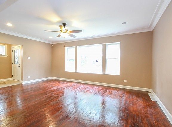 2nd image of 12112 S Wentworth Ave