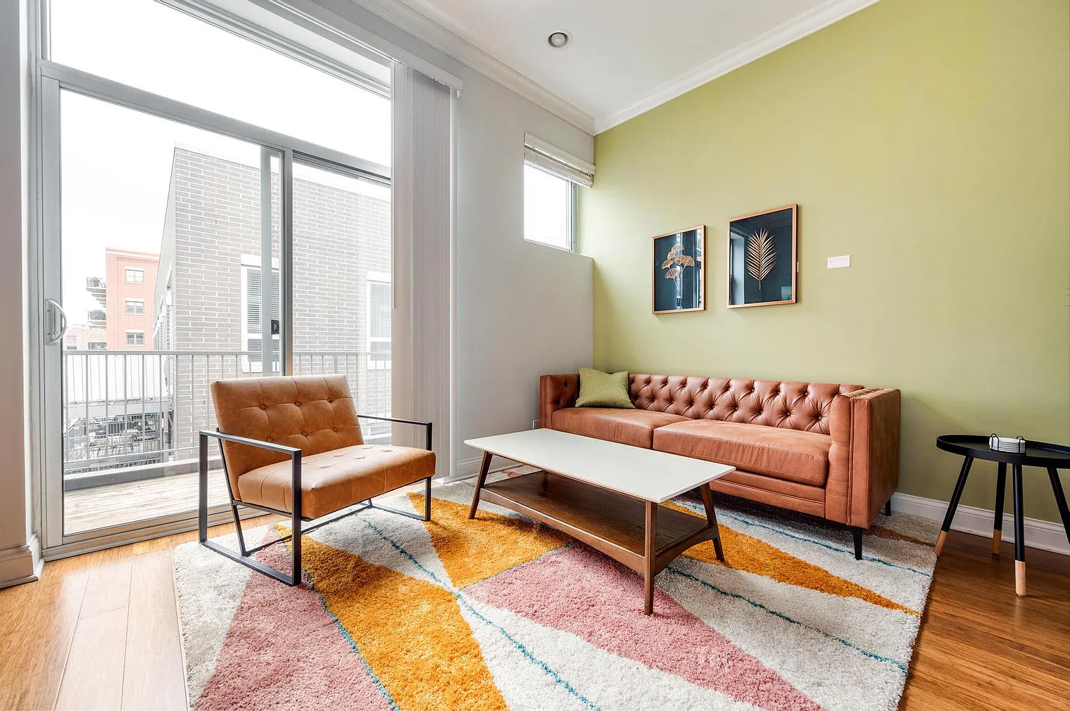 2 bed, 2.0 bath, 968 sqft, $5,395 — Photo 3