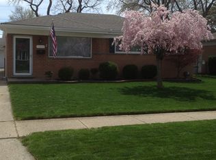 13642 Irene Ct, Warren, MI 48088