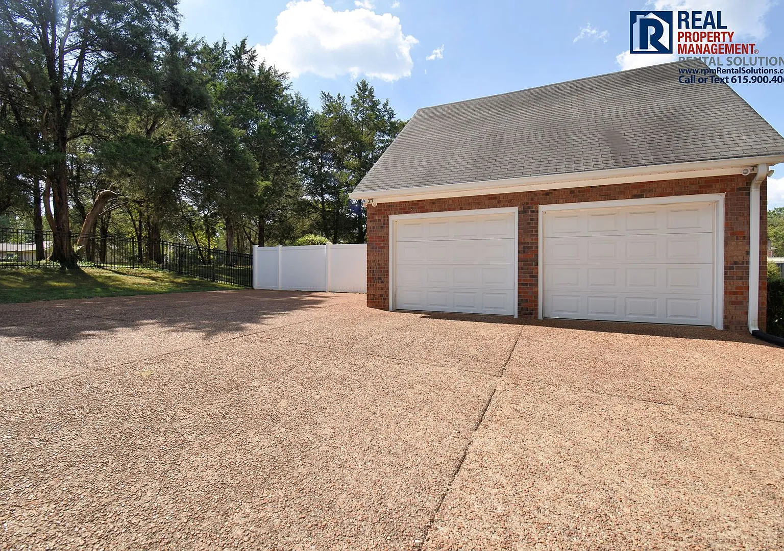 Beautiful all brick home in Riverbend! — Photo 4