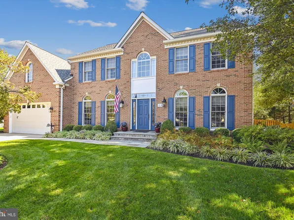 7721 Cashland Ct, Alexandria, VA 22315