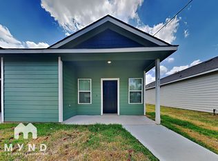 413 E Avenue G, Conroe, TX 77301