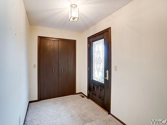 3rd image of 3018 Pecan Ave
